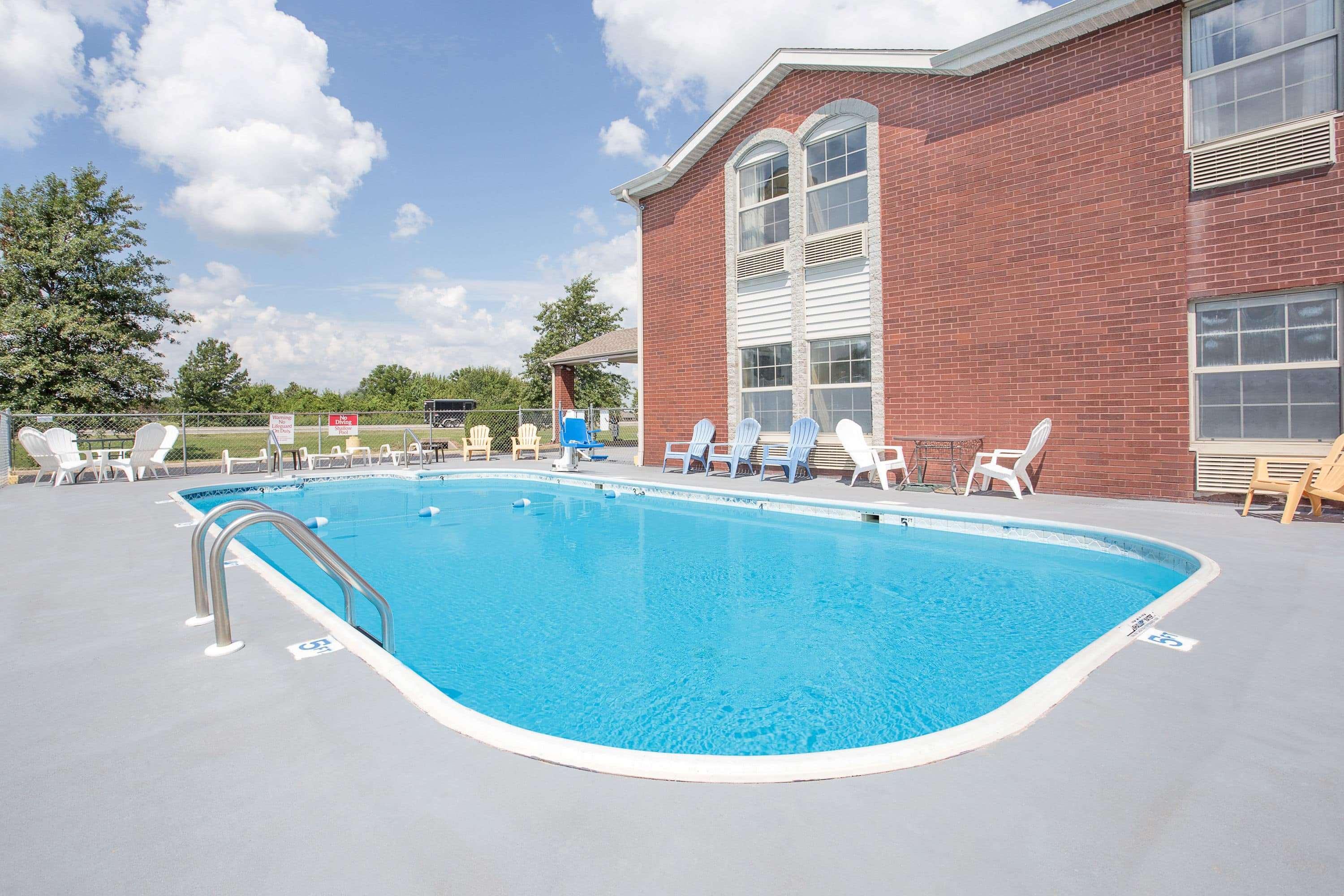 Super 8 By Wyndham Nixa/Springfield Area Hotel Exterior photo