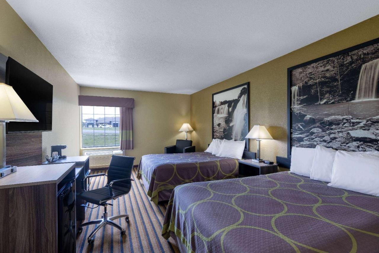 Super 8 By Wyndham Nixa/Springfield Area Hotel Exterior photo