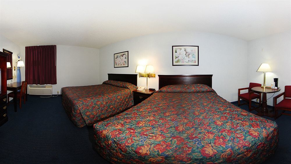 Super 8 By Wyndham Nixa/Springfield Area Hotel Exterior photo